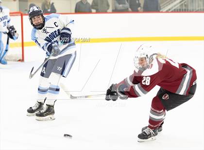 Thumbnail 2 in Loomis Chaffee School vs. Phillips Academy (NEPSAC Chuck Vernon Elite 8 Championship) photogallery.