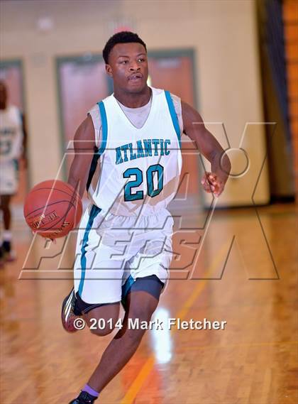Thumbnail 1 in Atlantic vs. University (Gus Gibbs Rotary Tournament) photogallery.