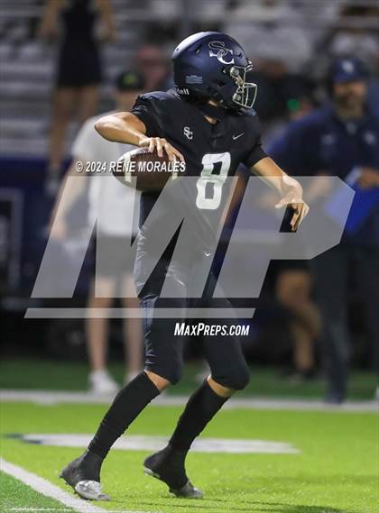 Thumbnail 2 in St. John Bosco vs Sierra Canyon photogallery.