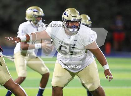 Thumbnail 3 in St. John Bosco vs Sierra Canyon photogallery.