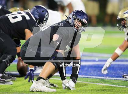 Thumbnail 2 in St. John Bosco vs Sierra Canyon photogallery.