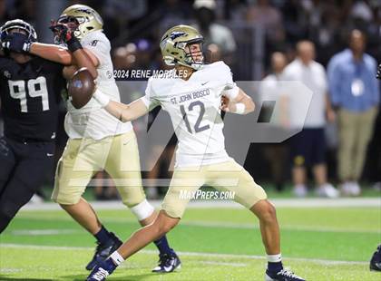 Thumbnail 1 in St. John Bosco vs Sierra Canyon photogallery.
