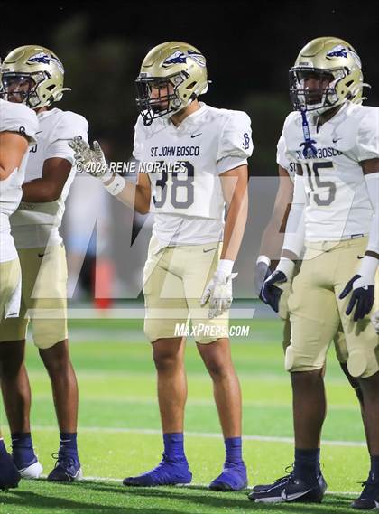 Thumbnail 2 in St. John Bosco vs Sierra Canyon photogallery.
