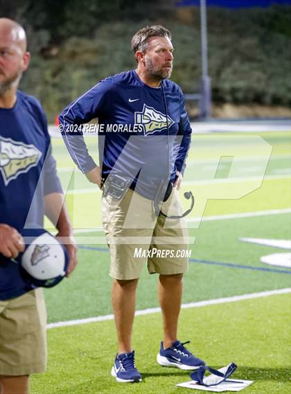 Thumbnail 3 in St. John Bosco vs Sierra Canyon photogallery.