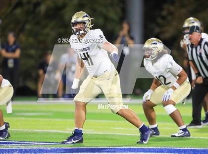 Thumbnail 2 in St. John Bosco vs Sierra Canyon photogallery.