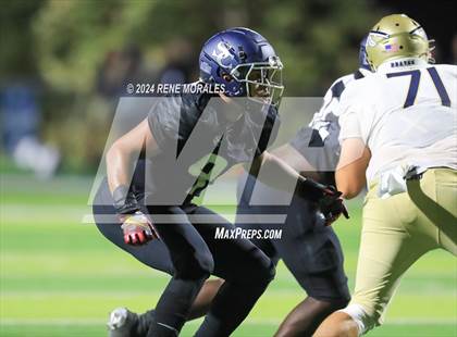 Thumbnail 2 in St. John Bosco vs Sierra Canyon photogallery.