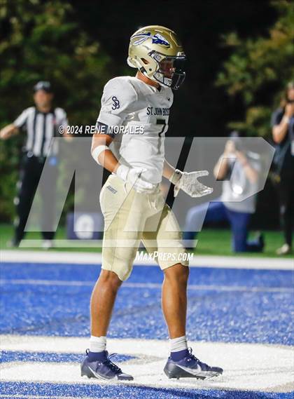 Thumbnail 1 in St. John Bosco vs Sierra Canyon photogallery.