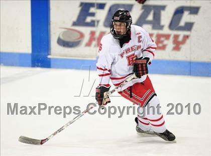 Thumbnail 2 in New Canaan vs. Fairfield Prep (CIAC Division 1 Semifinal) photogallery.