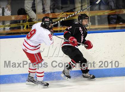Thumbnail 3 in New Canaan vs. Fairfield Prep (CIAC Division 1 Semifinal) photogallery.