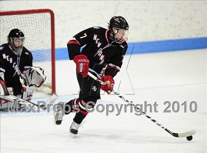 Thumbnail 2 in New Canaan vs. Fairfield Prep (CIAC Division 1 Semifinal) photogallery.