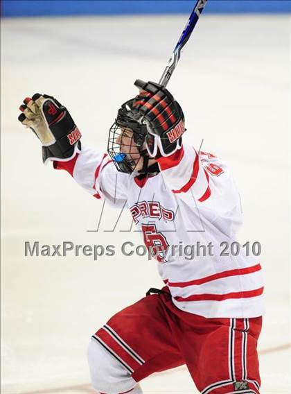 Thumbnail 2 in New Canaan vs. Fairfield Prep (CIAC Division 1 Semifinal) photogallery.