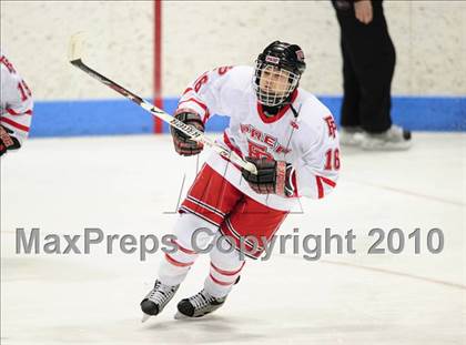 Thumbnail 2 in New Canaan vs. Fairfield Prep (CIAC Division 1 Semifinal) photogallery.
