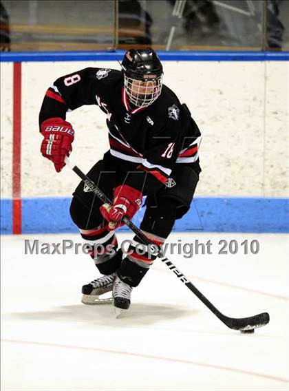 Thumbnail 2 in New Canaan vs. Fairfield Prep (CIAC Division 1 Semifinal) photogallery.