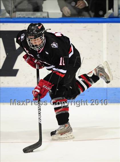 Thumbnail 3 in New Canaan vs. Fairfield Prep (CIAC Division 1 Semifinal) photogallery.