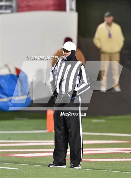 Thumbnail 1 in Warren vs Pea Ridge (AAA 4A Final) photogallery.