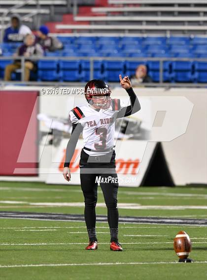 Thumbnail 2 in Warren vs Pea Ridge (AAA 4A Final) photogallery.
