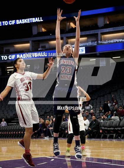 Thumbnail 2 in West Campus vs Union Mine (CIF SJS D4 Final) photogallery.