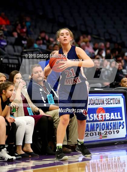 Thumbnail 3 in West Campus vs Union Mine (CIF SJS D4 Final) photogallery.