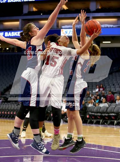 Thumbnail 3 in West Campus vs Union Mine (CIF SJS D4 Final) photogallery.