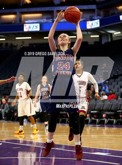 Thumbnail 3 in West Campus vs Union Mine (CIF SJS D4 Final) photogallery.