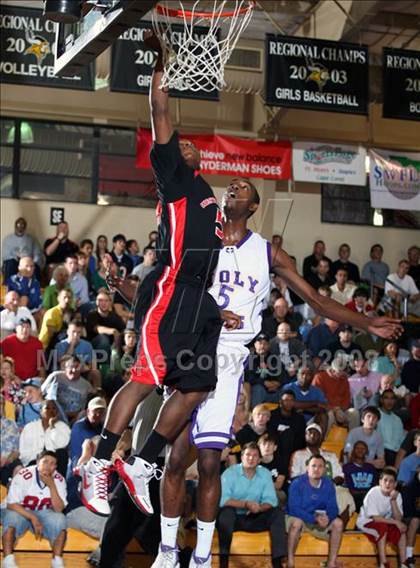 Thumbnail 3 in Word of God Christian Academy vs. Westchester (City of the Palms Classic) photogallery.