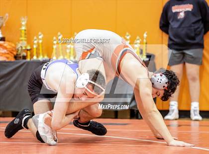 Thumbnail 3 in 56th Akron Holiday Tournament (round 1) photogallery.