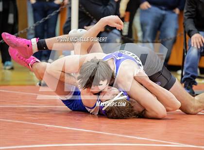Thumbnail 2 in 56th Akron Holiday Tournament (round 1) photogallery.