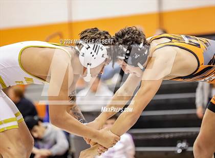 Thumbnail 3 in 56th Akron Holiday Tournament (round 1) photogallery.