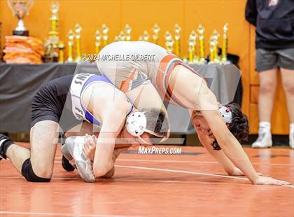 Thumbnail 1 in 56th Akron Holiday Tournament (round 1) photogallery.
