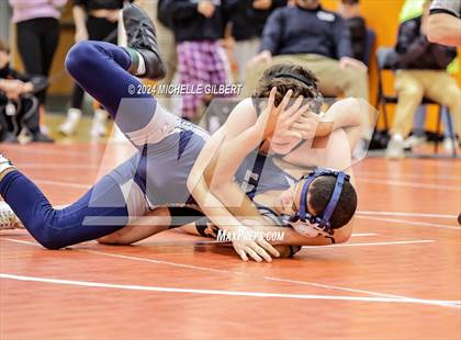 Thumbnail 2 in 56th Akron Holiday Tournament (round 1) photogallery.