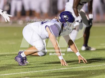 Thumbnail 3 in Harlan vs Warren photogallery.
