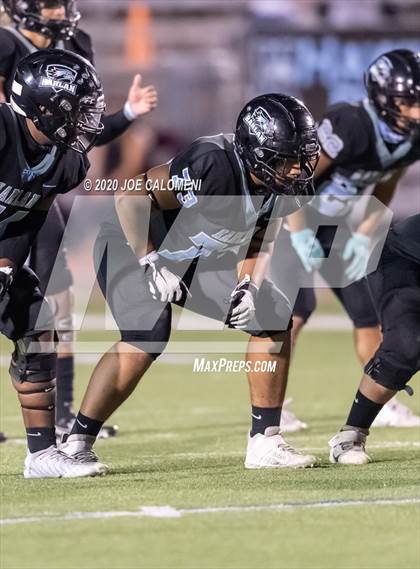 Thumbnail 1 in Harlan vs Warren photogallery.