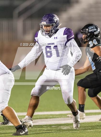 Thumbnail 3 in Harlan vs Warren photogallery.