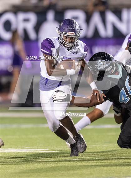 Thumbnail 2 in Harlan vs Warren photogallery.
