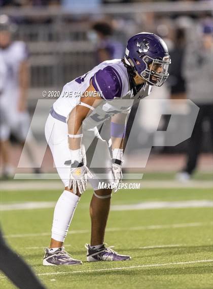 Thumbnail 3 in Harlan vs Warren photogallery.