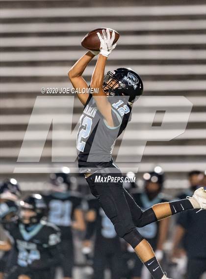 Thumbnail 3 in Harlan vs Warren photogallery.