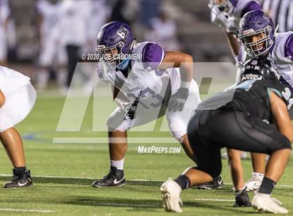 Thumbnail 3 in Harlan vs Warren photogallery.