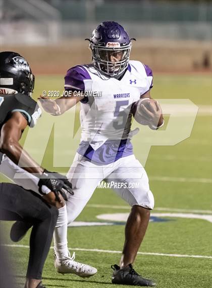 Thumbnail 1 in Harlan vs Warren photogallery.