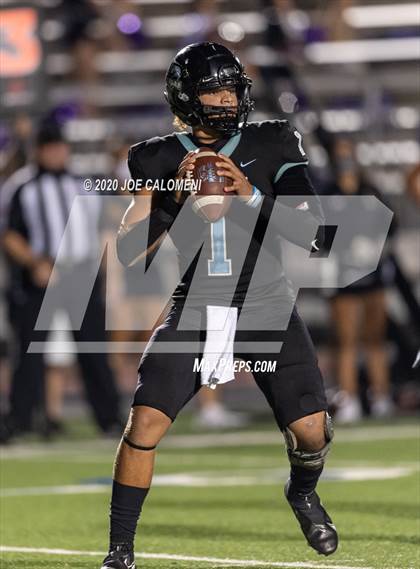 Thumbnail 3 in Harlan vs Warren photogallery.