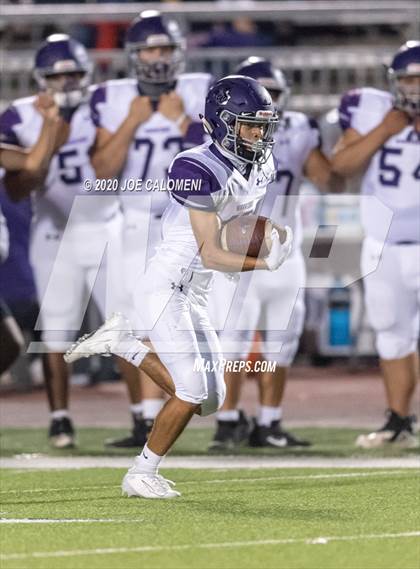 Thumbnail 3 in Harlan vs Warren photogallery.