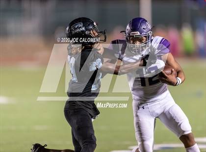 Thumbnail 1 in Harlan vs Warren photogallery.
