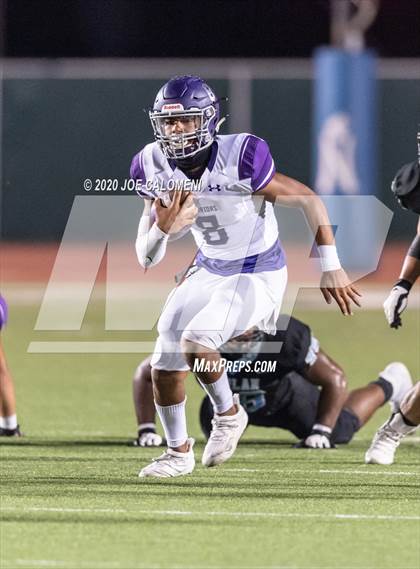 Thumbnail 3 in Harlan vs Warren photogallery.