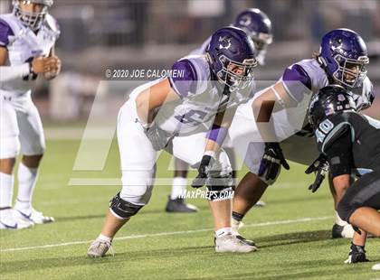 Thumbnail 2 in Harlan vs Warren photogallery.