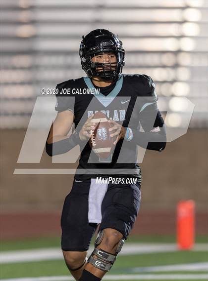 Thumbnail 1 in Harlan vs Warren photogallery.