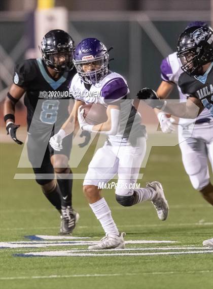 Thumbnail 3 in Harlan vs Warren photogallery.
