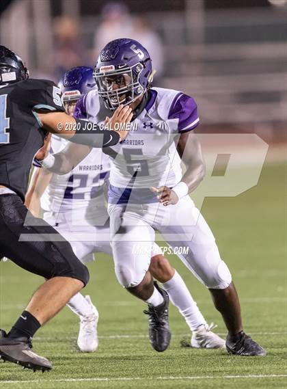 Thumbnail 1 in Harlan vs Warren photogallery.