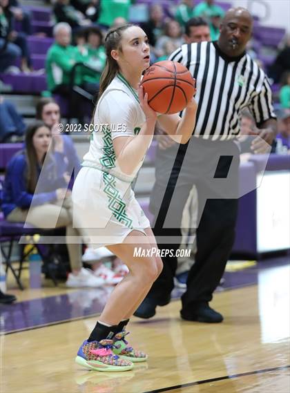 Thumbnail 3 in Fort Frye vs Fairland (OHSAA D3 Regional Semifinal) photogallery.