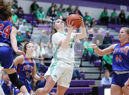 Thumbnail 2 in Fort Frye vs Fairland (OHSAA D3 Regional Semifinal) photogallery.