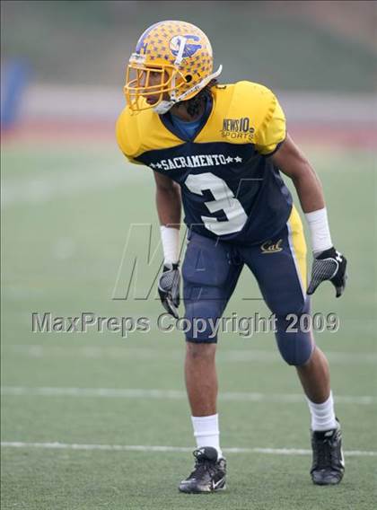 Thumbnail 1 in Sacramento vs. East Bay (Sacramento Holiday Classic) photogallery.