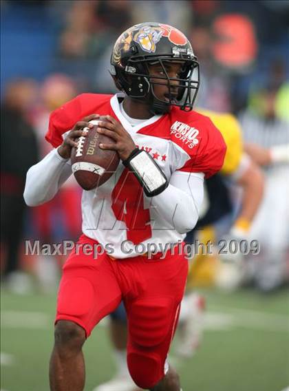 Thumbnail 2 in Sacramento vs. East Bay (Sacramento Holiday Classic) photogallery.